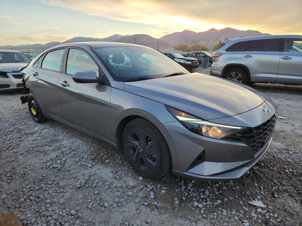 2021 Hyundai Elantra, Sel