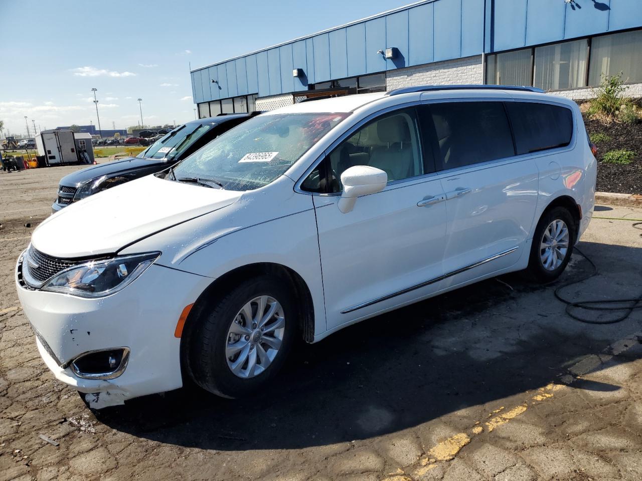 2019 Chrysler Pacifica, Touri...