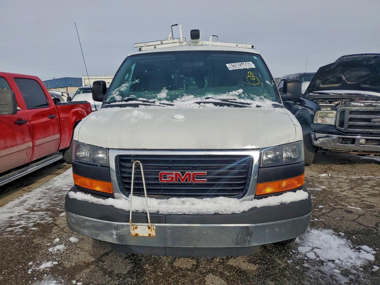 2016 GMC Savana, G2500