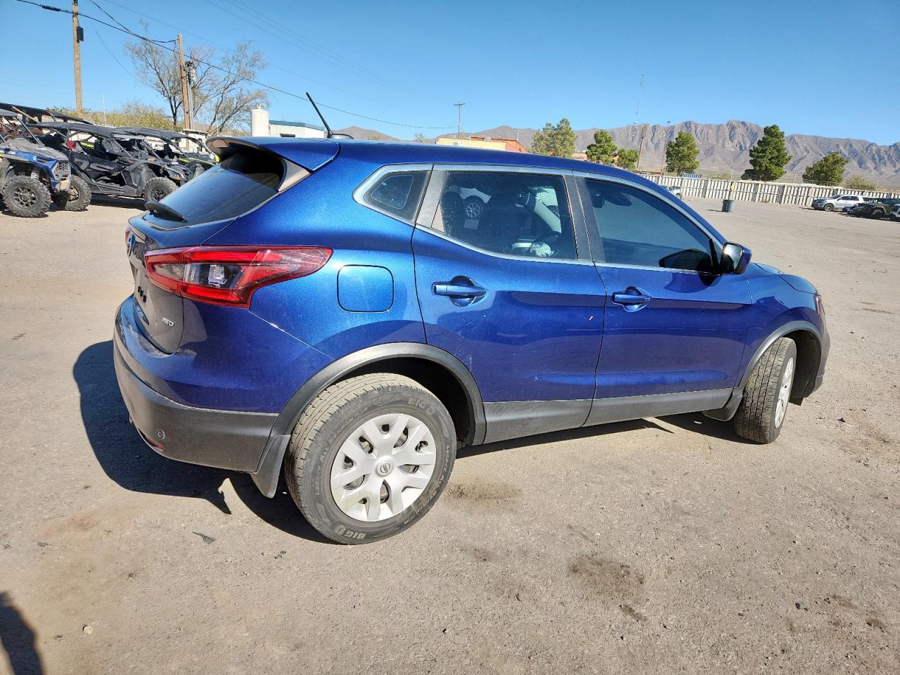 2020 Nissan Rogue, S