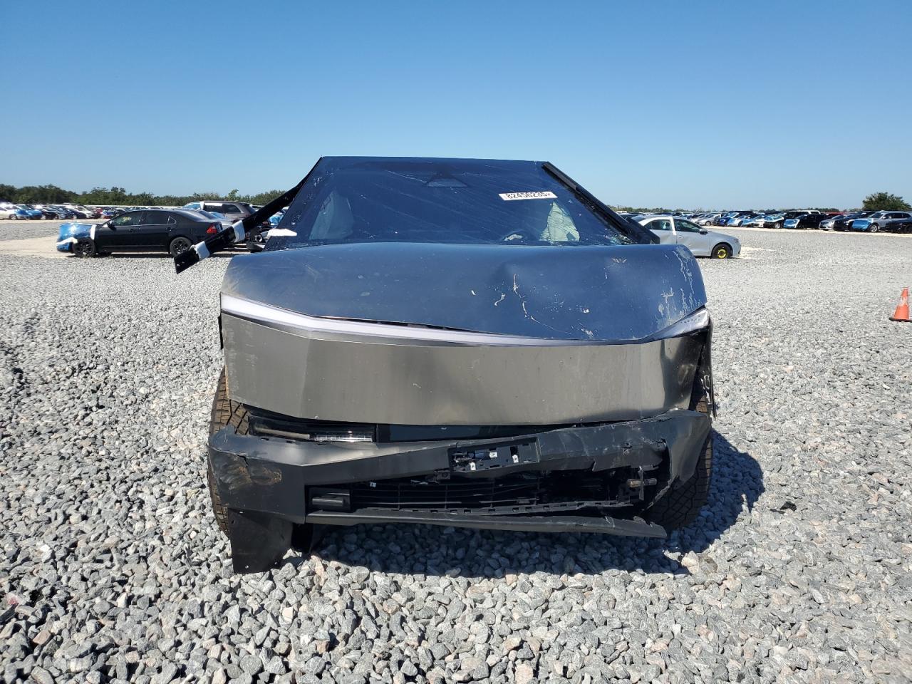 2025 Tesla Cybertruck