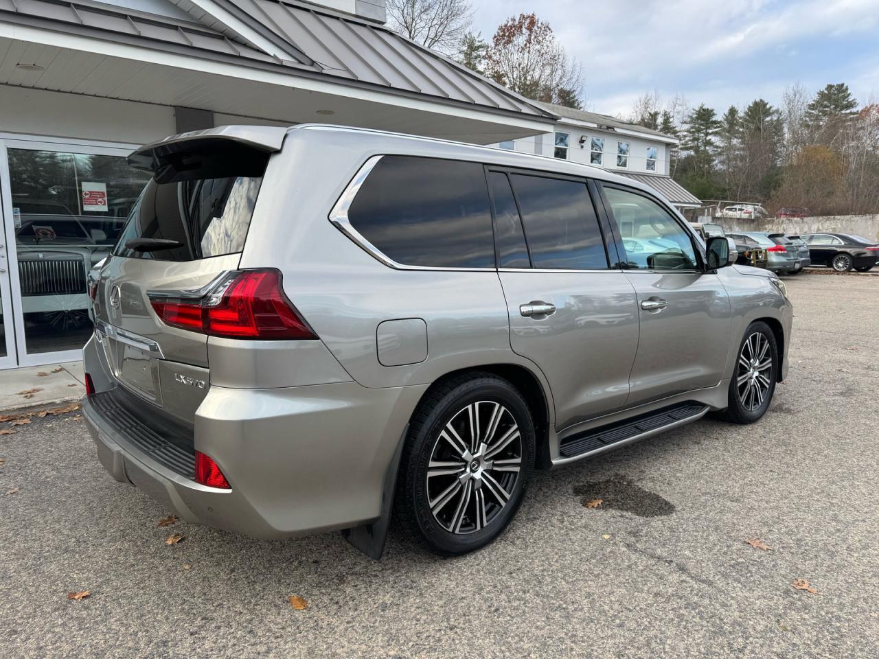 2018 Lexus LX, 570