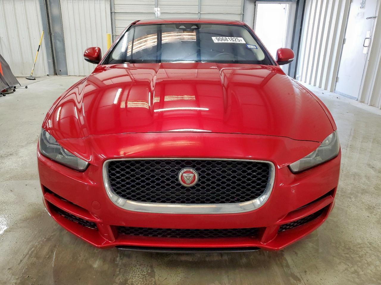 2017 Jaguar XE, Premium