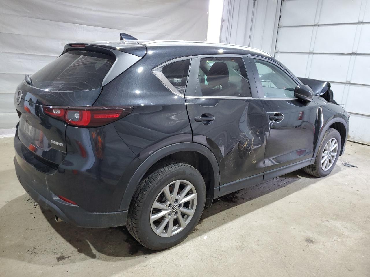 2023 Mazda CX-5, Select