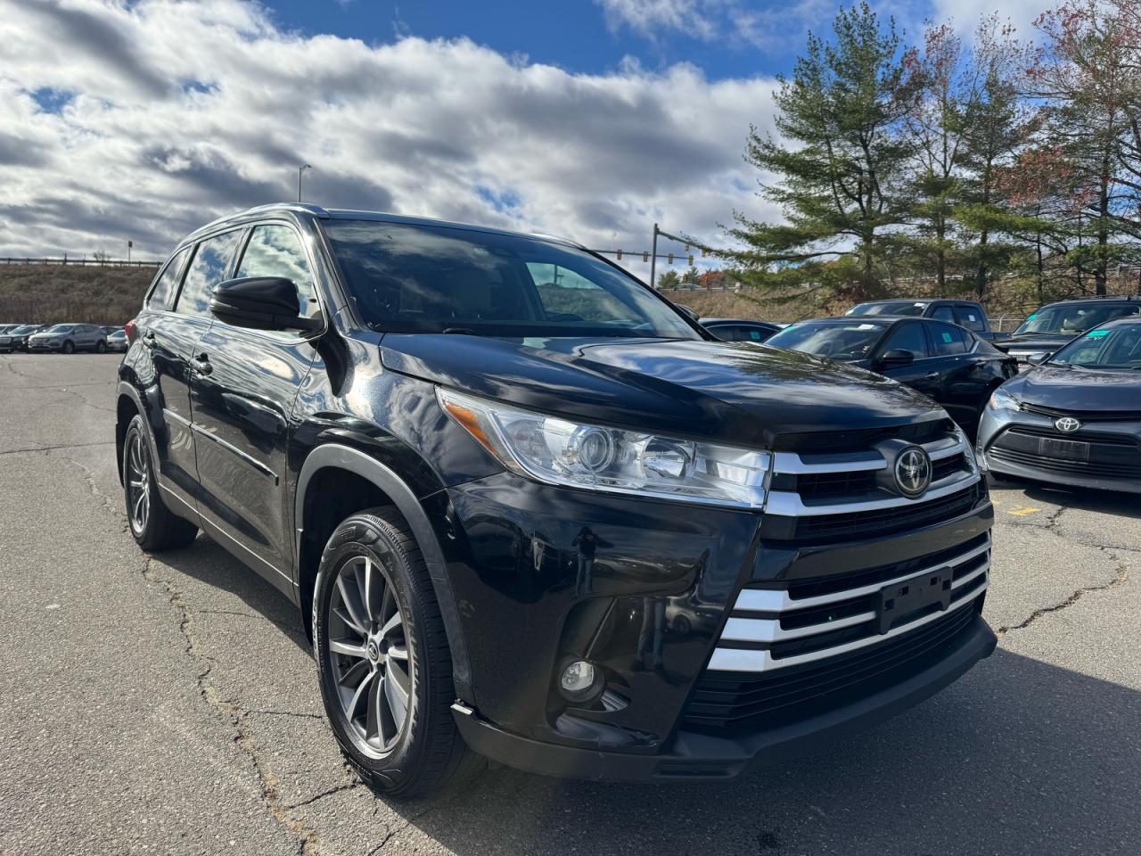 2019 Toyota Highlander, SE