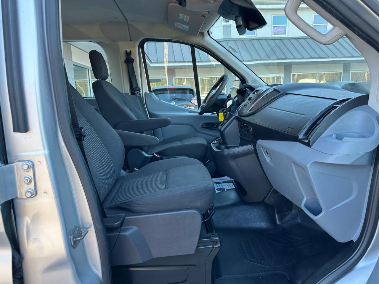 2018 Ford Transit, T-350