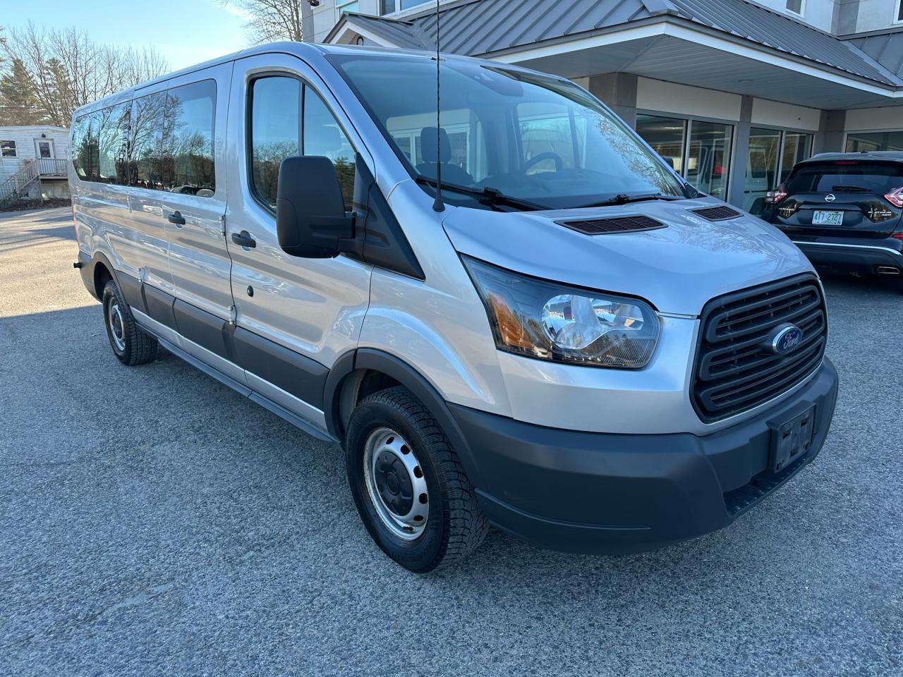 2018 Ford Transit, T-350