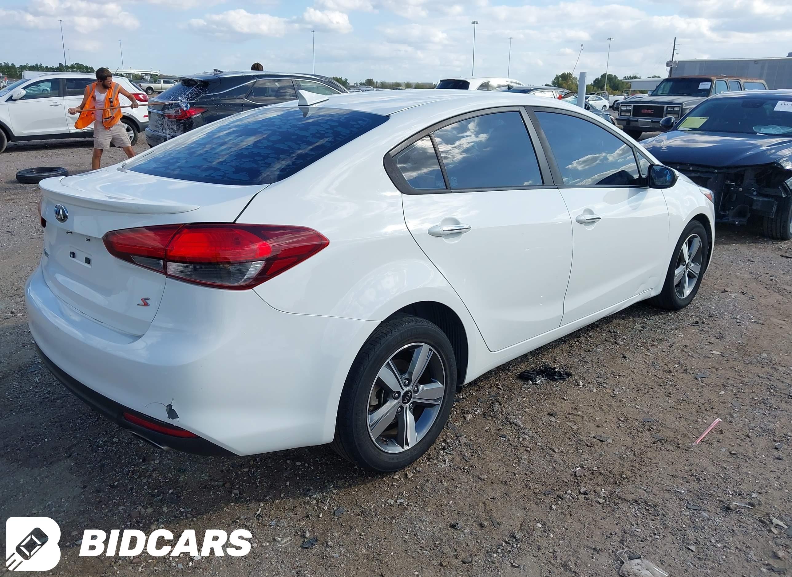 2018 KIA Forte, S