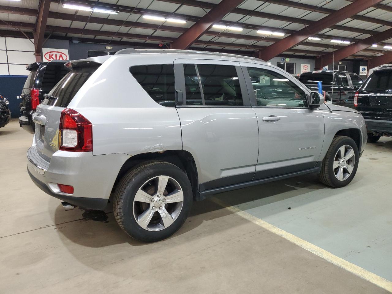 2017 Jeep Compass, Latitude