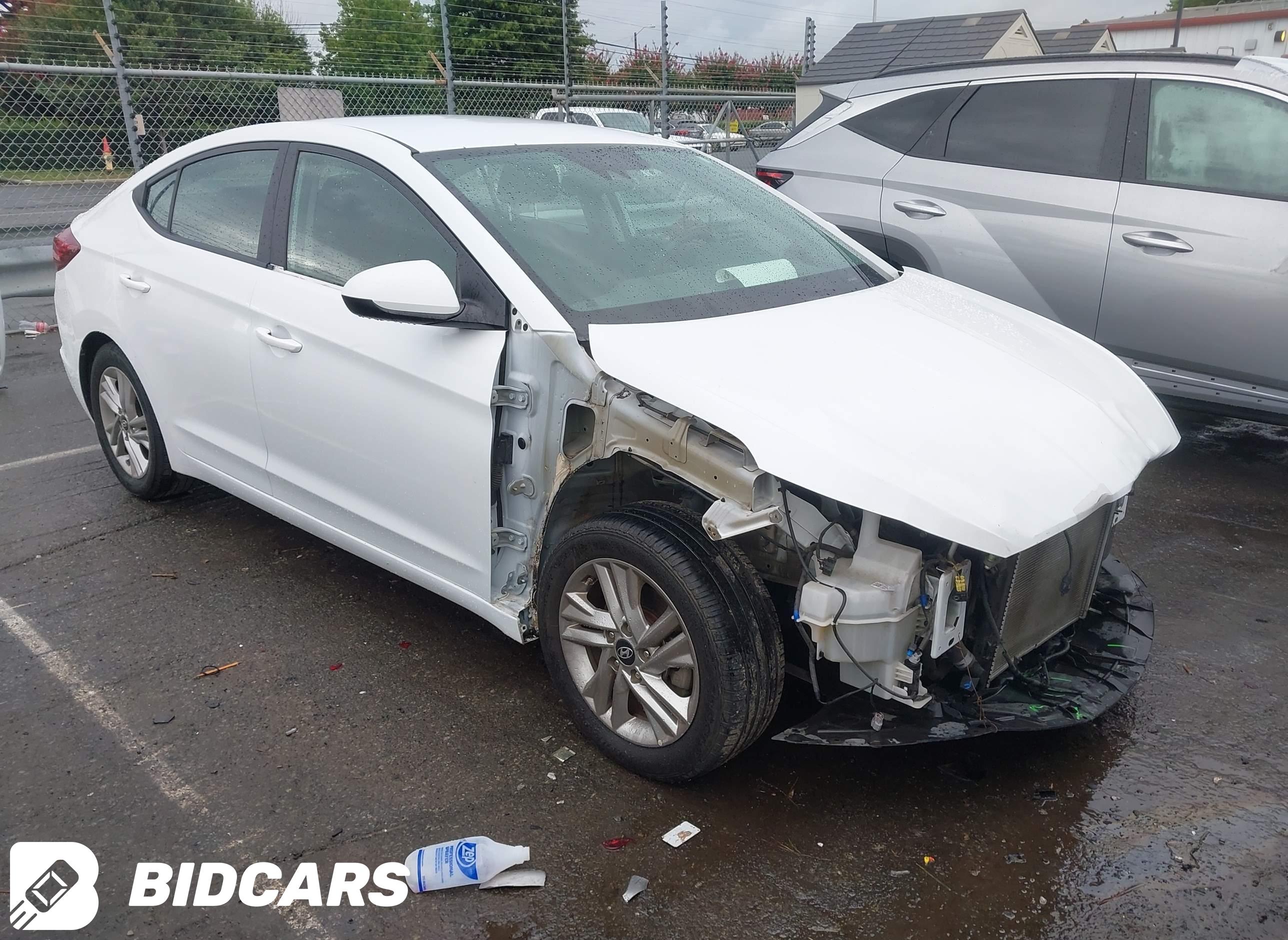 2019 Hyundai Elantra, Sel