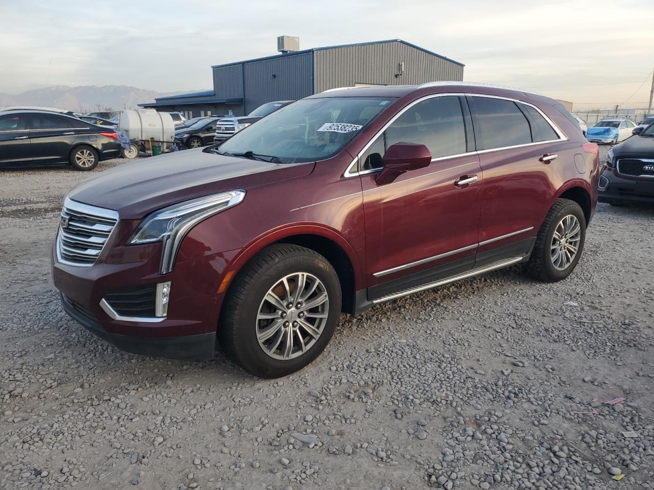 2017 Cadillac XT5, Luxury