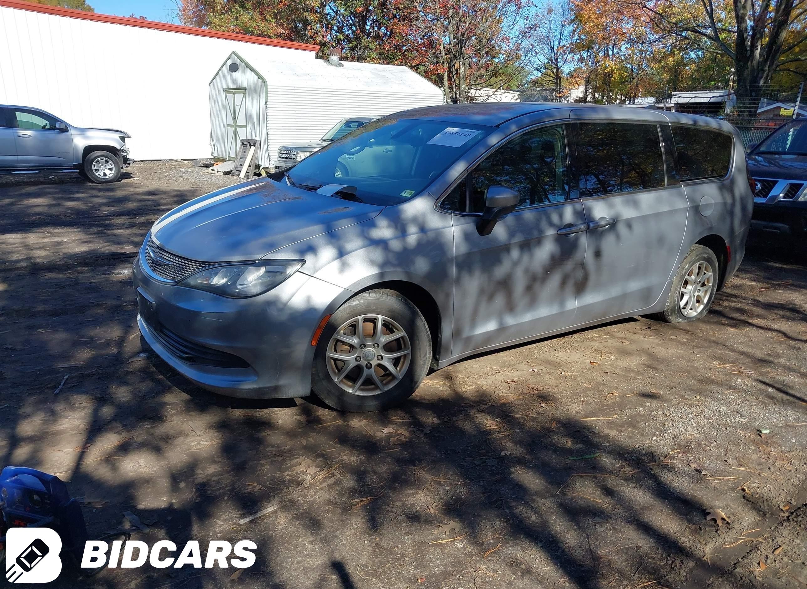 2017 Chrysler Pacifica, LX