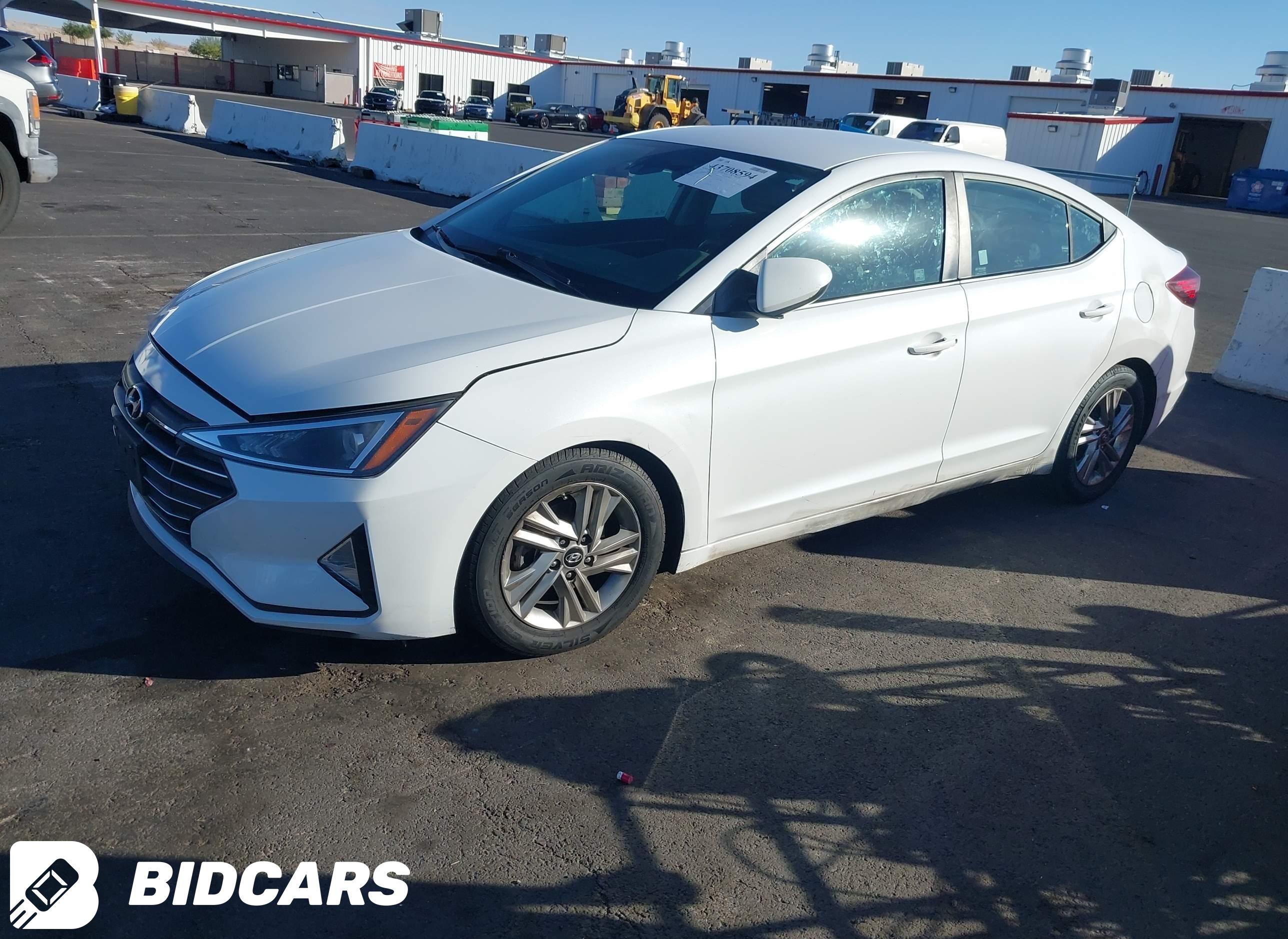 2019 Hyundai Elantra, Sel
