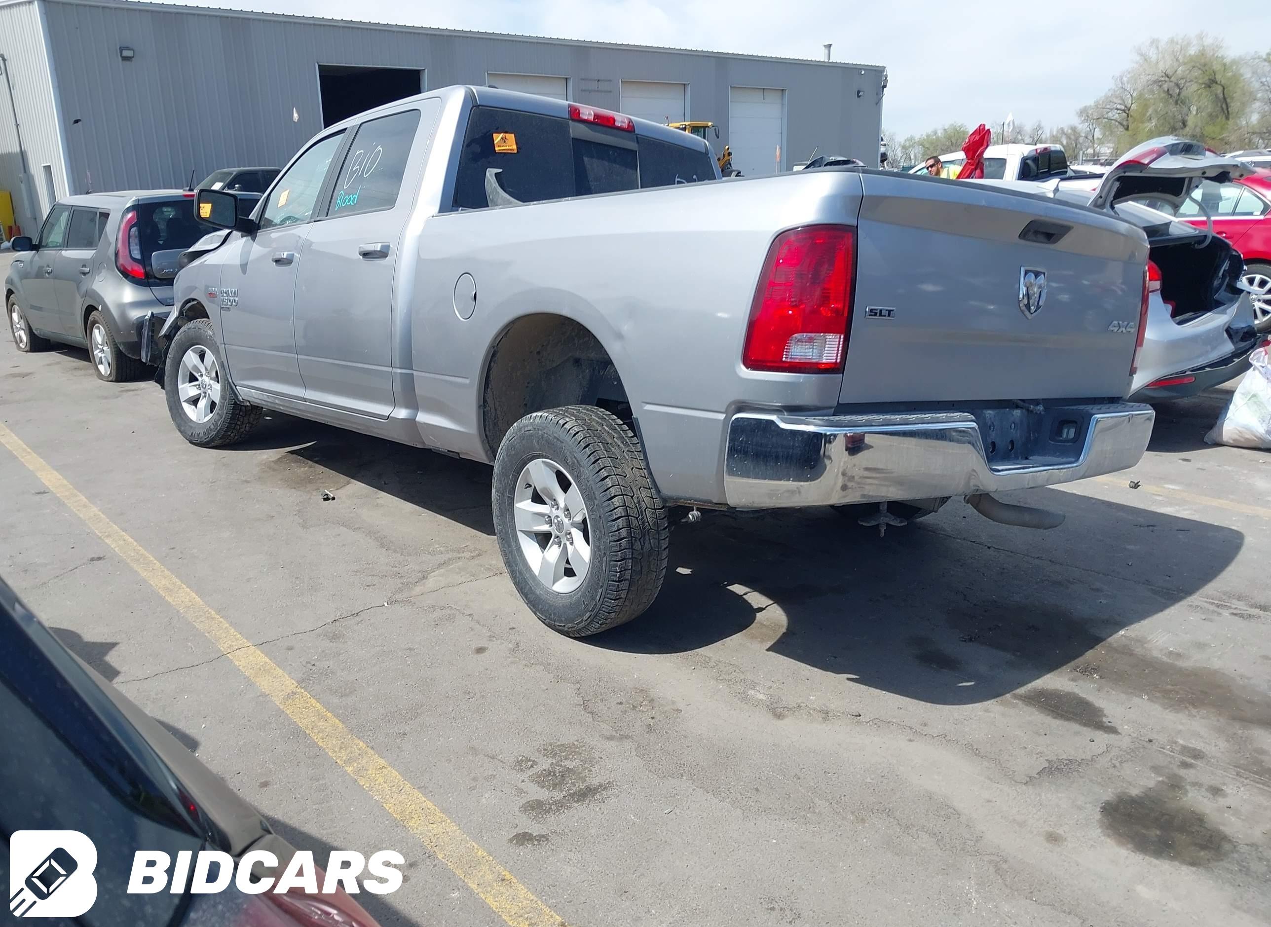 2020 RAM 1500, Classic Slt  4...