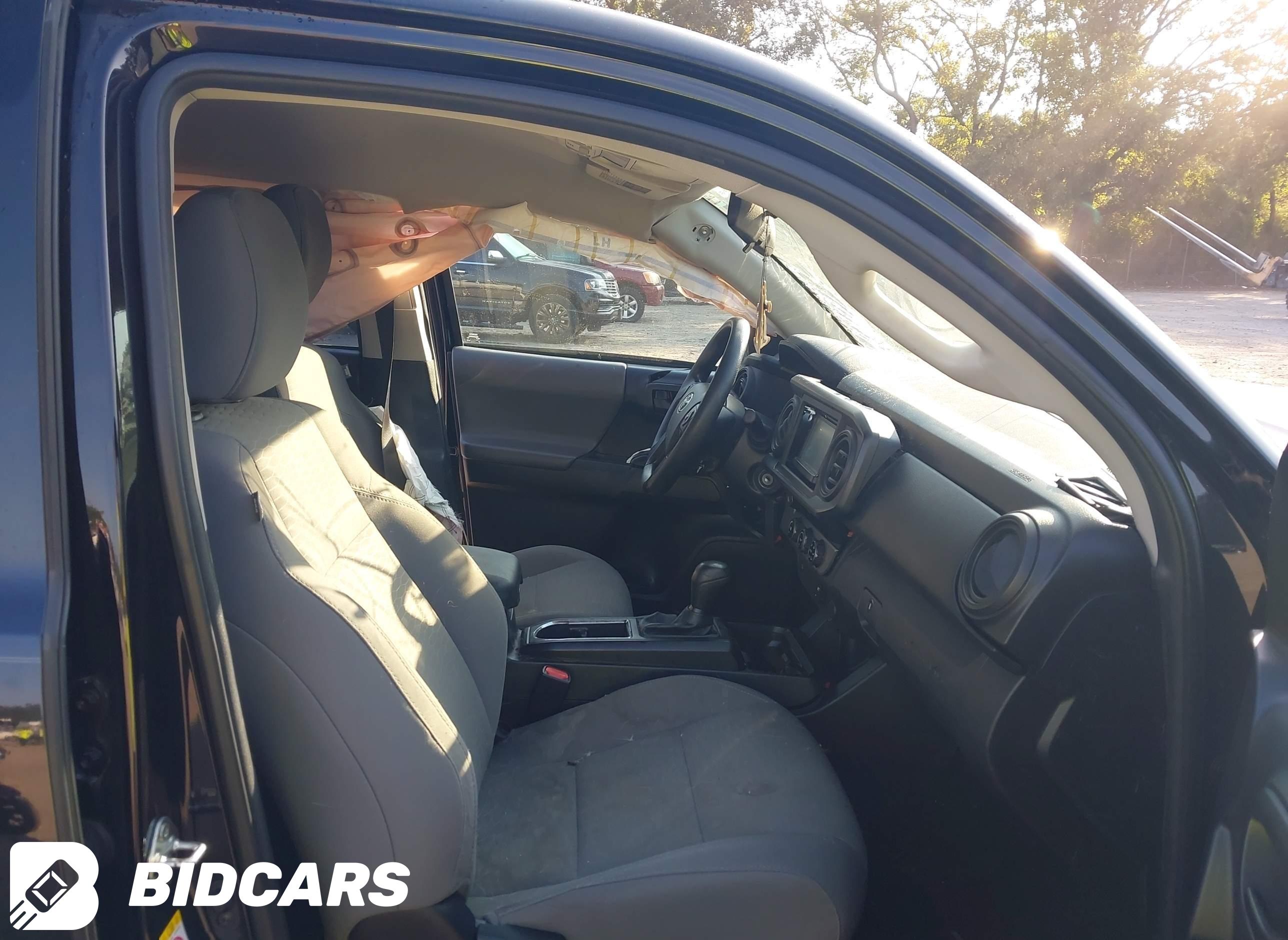 2018 Toyota Tacoma, SR