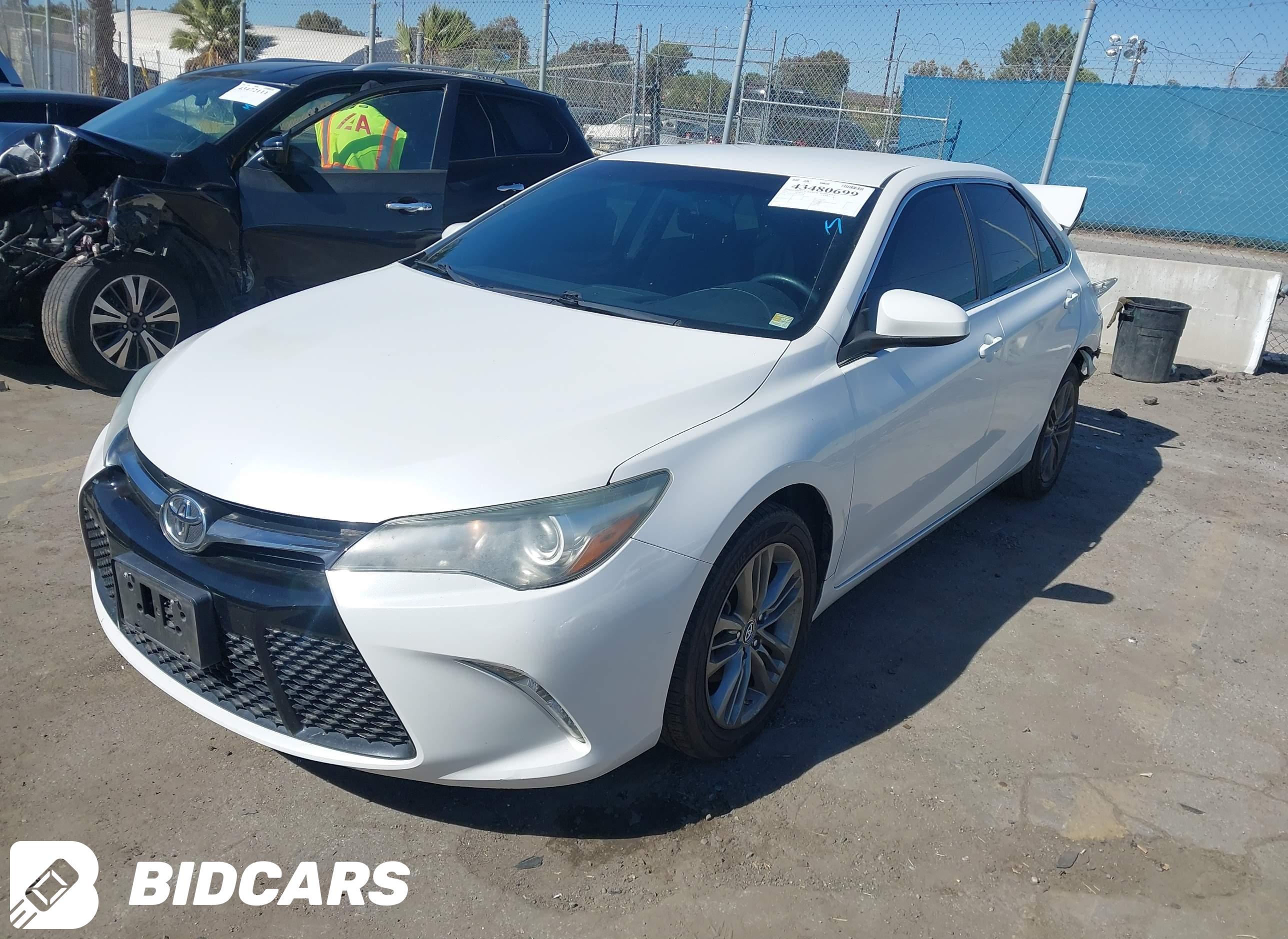 2015 Toyota Camry, SE
