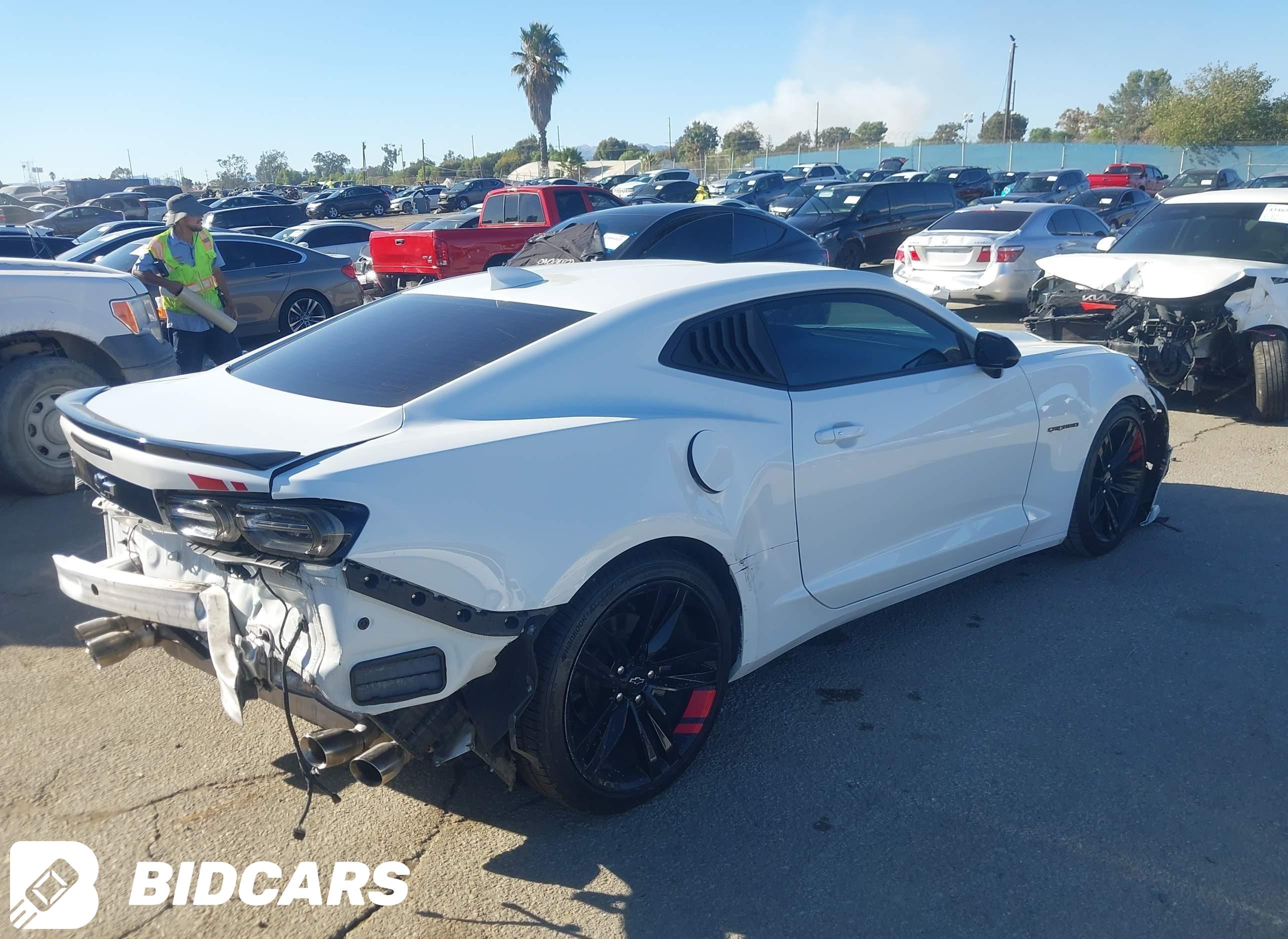 2022 Chevrolet Camaro, Rwd  1Lt