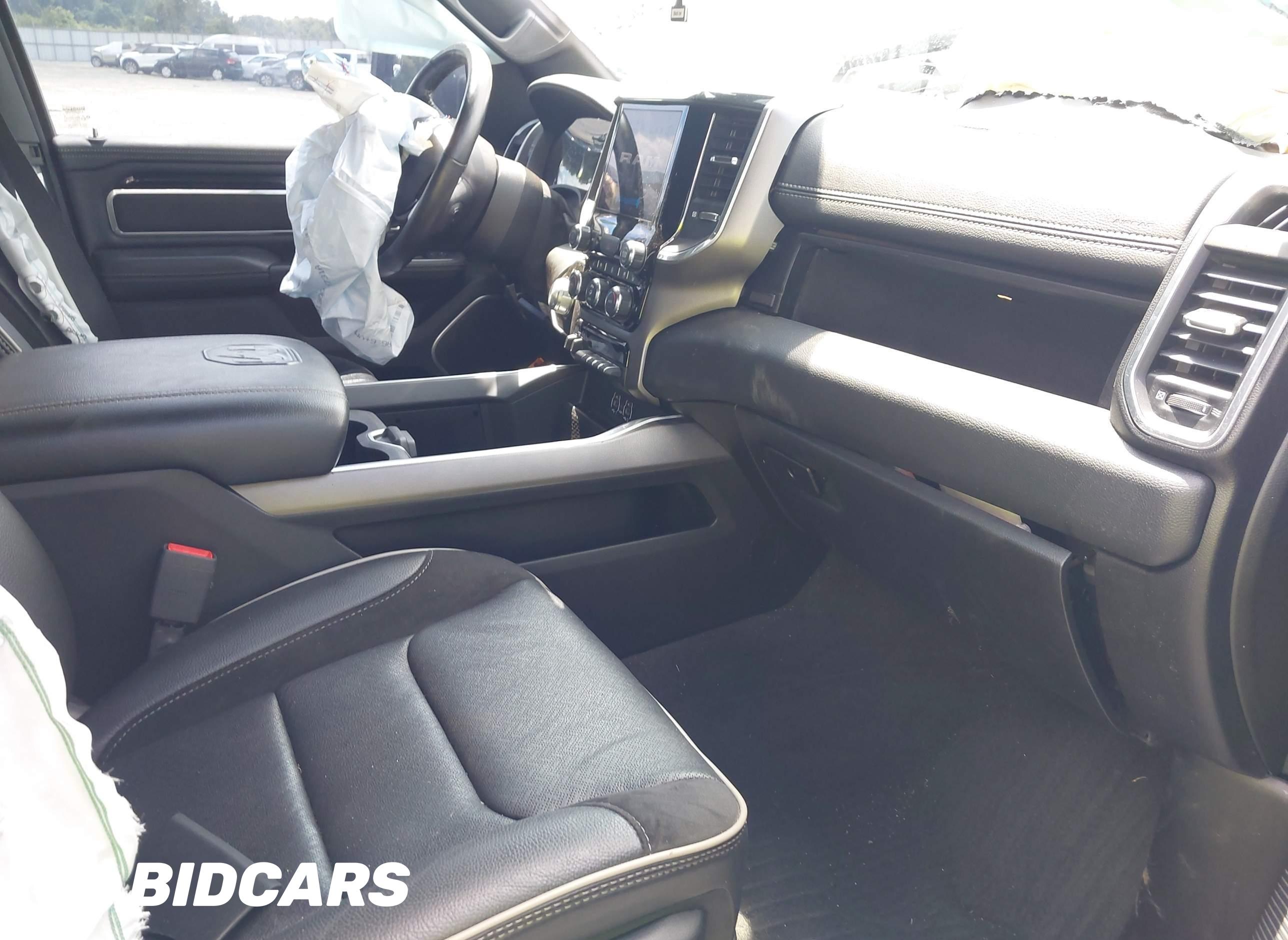 2020 RAM 1500, Laramie  4X2 5...