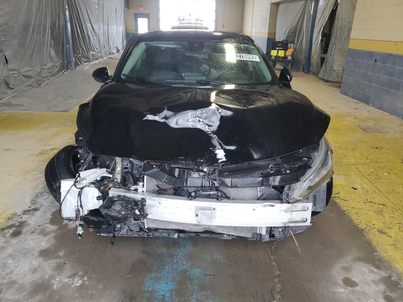 2020 Nissan Altima, SR