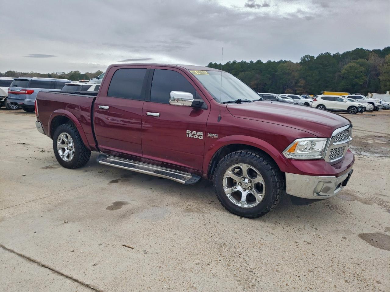 2016 RAM 1500, Laramie