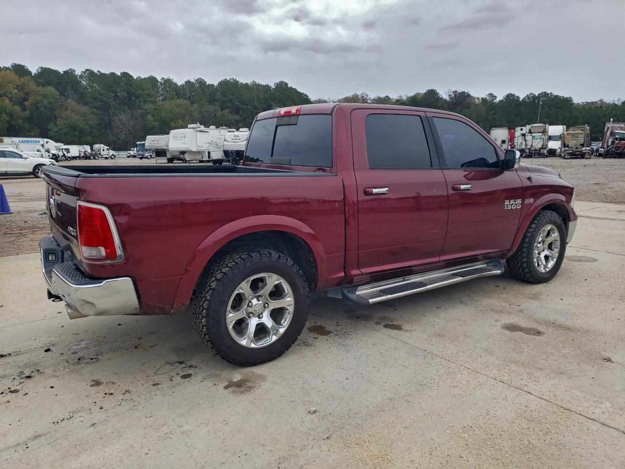 2016 RAM 1500, Laramie