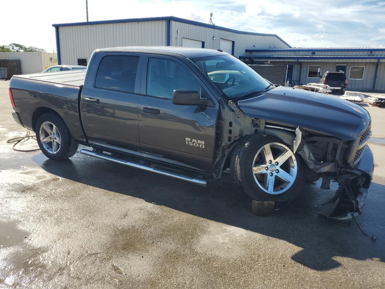 2017 RAM 1500, ST