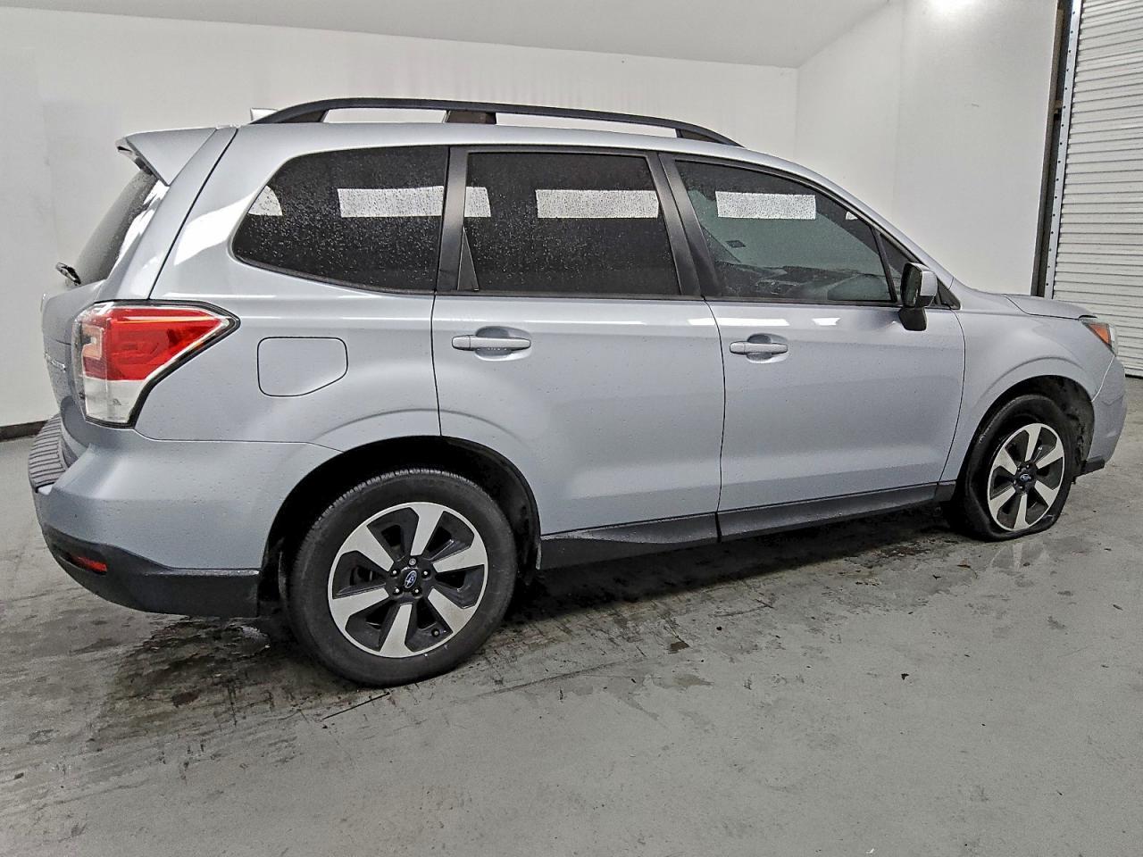 2018 Subaru Forester, 2.5I Pr...