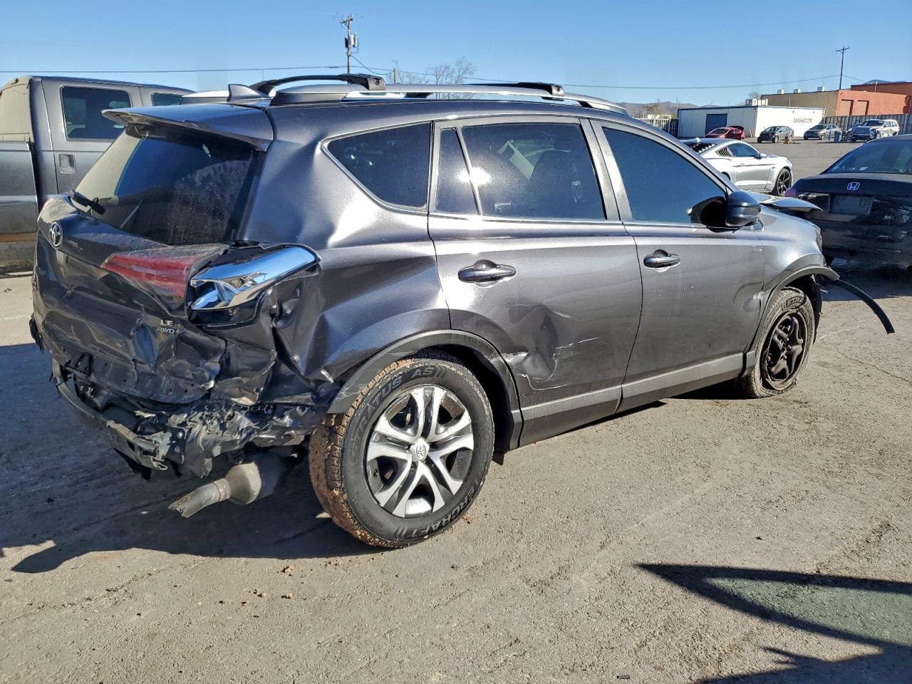 2018 Toyota RAV4, LE