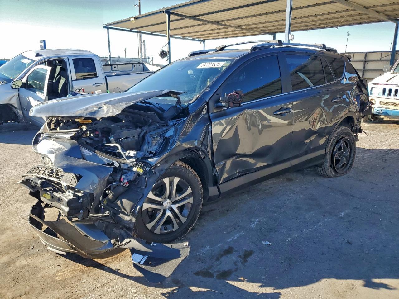 2018 Toyota RAV4, LE