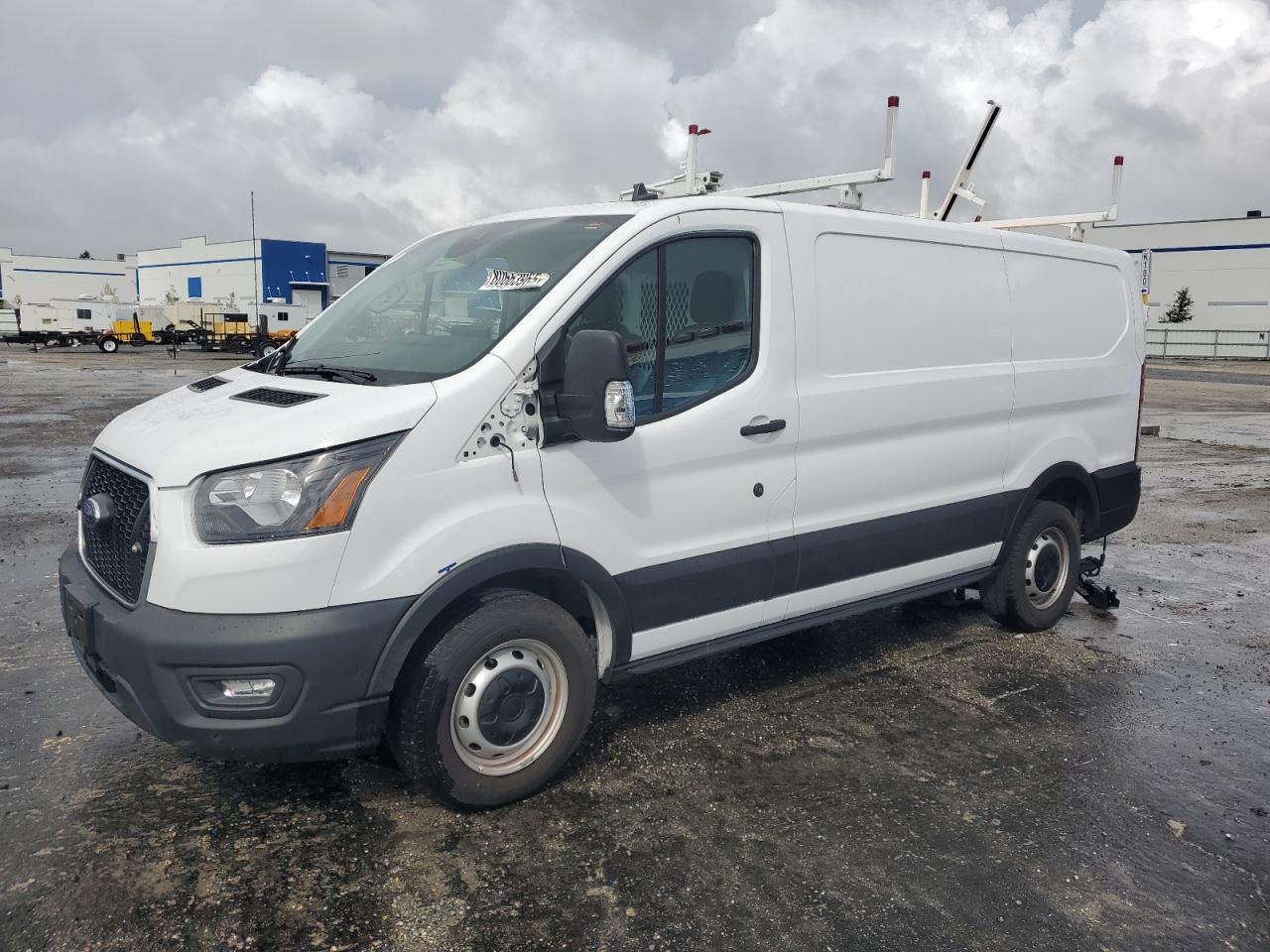 2023 Ford Transit, T-150