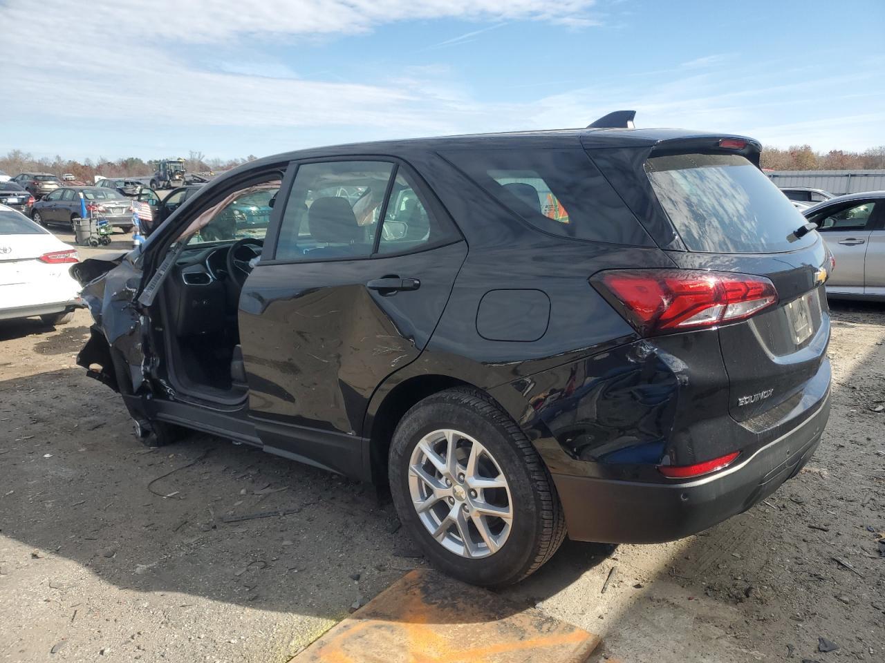 2024 Chevrolet Equinox, LS