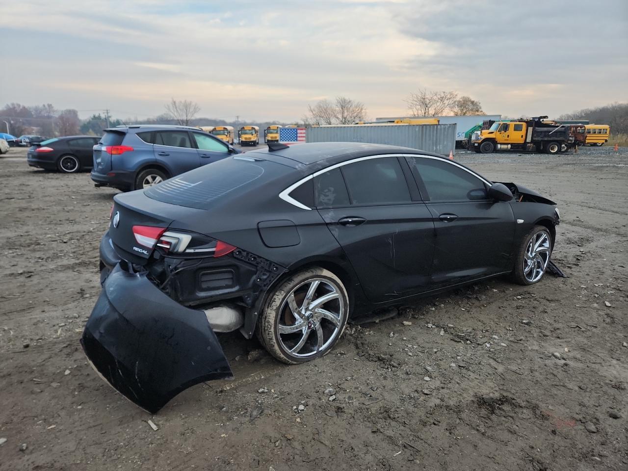 2018 Buick Regal, Essence