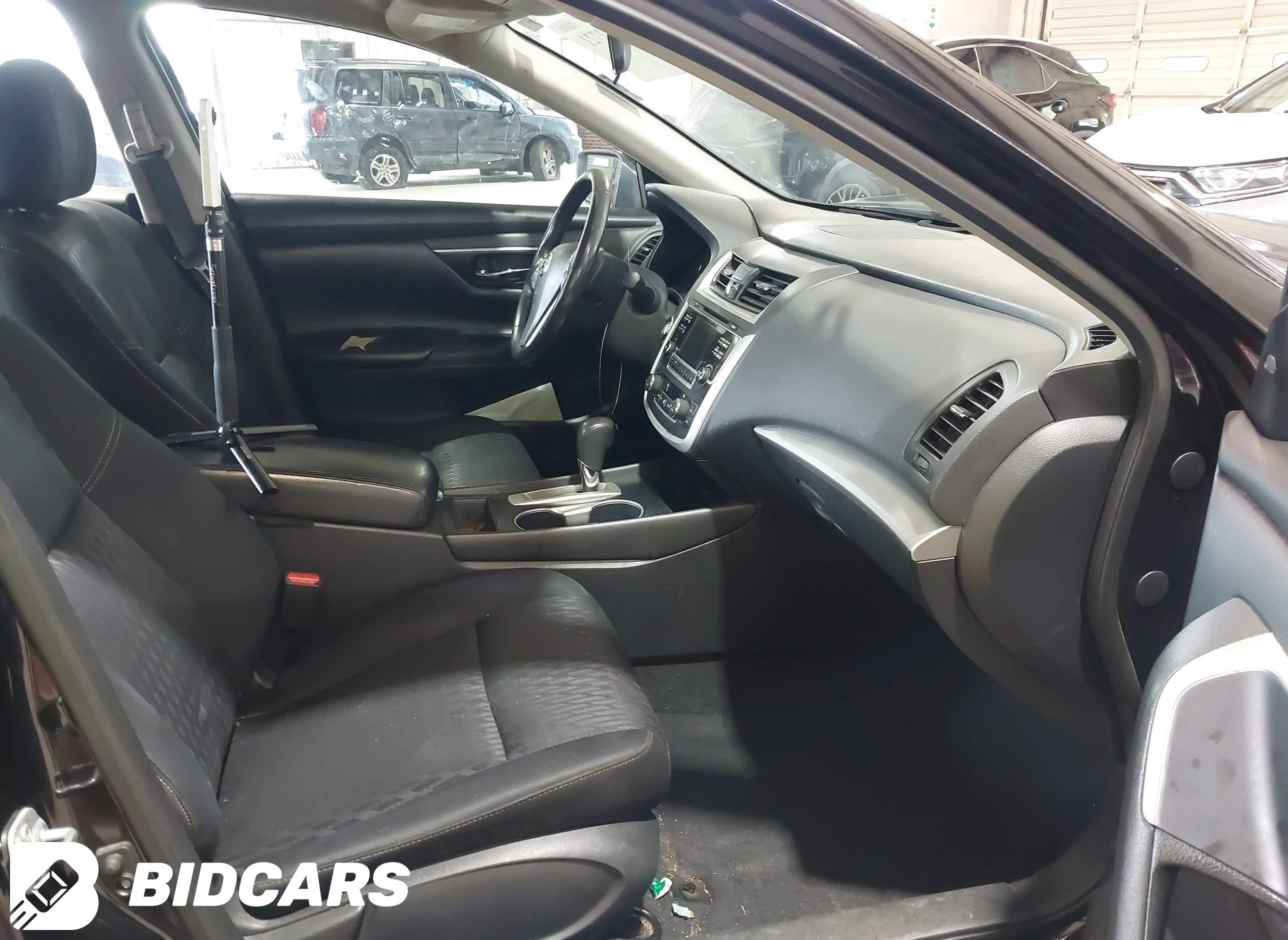 2017 Nissan Altima, 2.5 SV