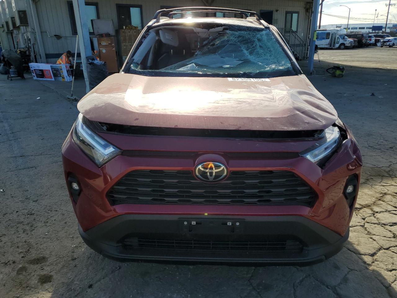 2024 Toyota RAV4, Xle Premium