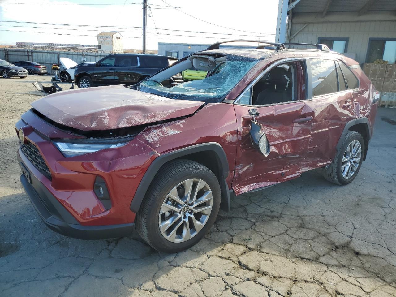 2024 Toyota RAV4, Xle Premium