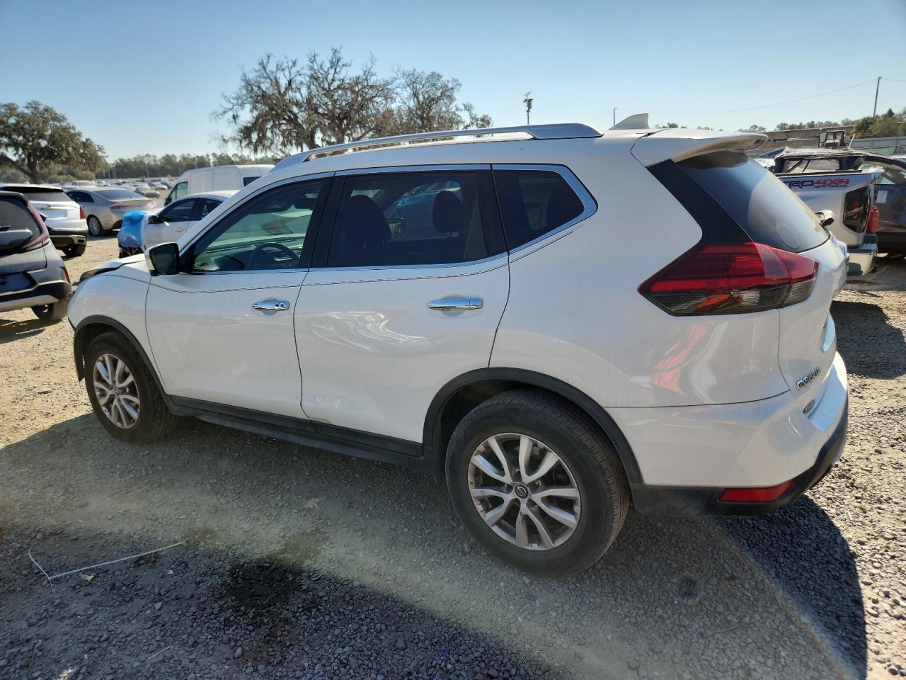 2017 Nissan Rogue, S