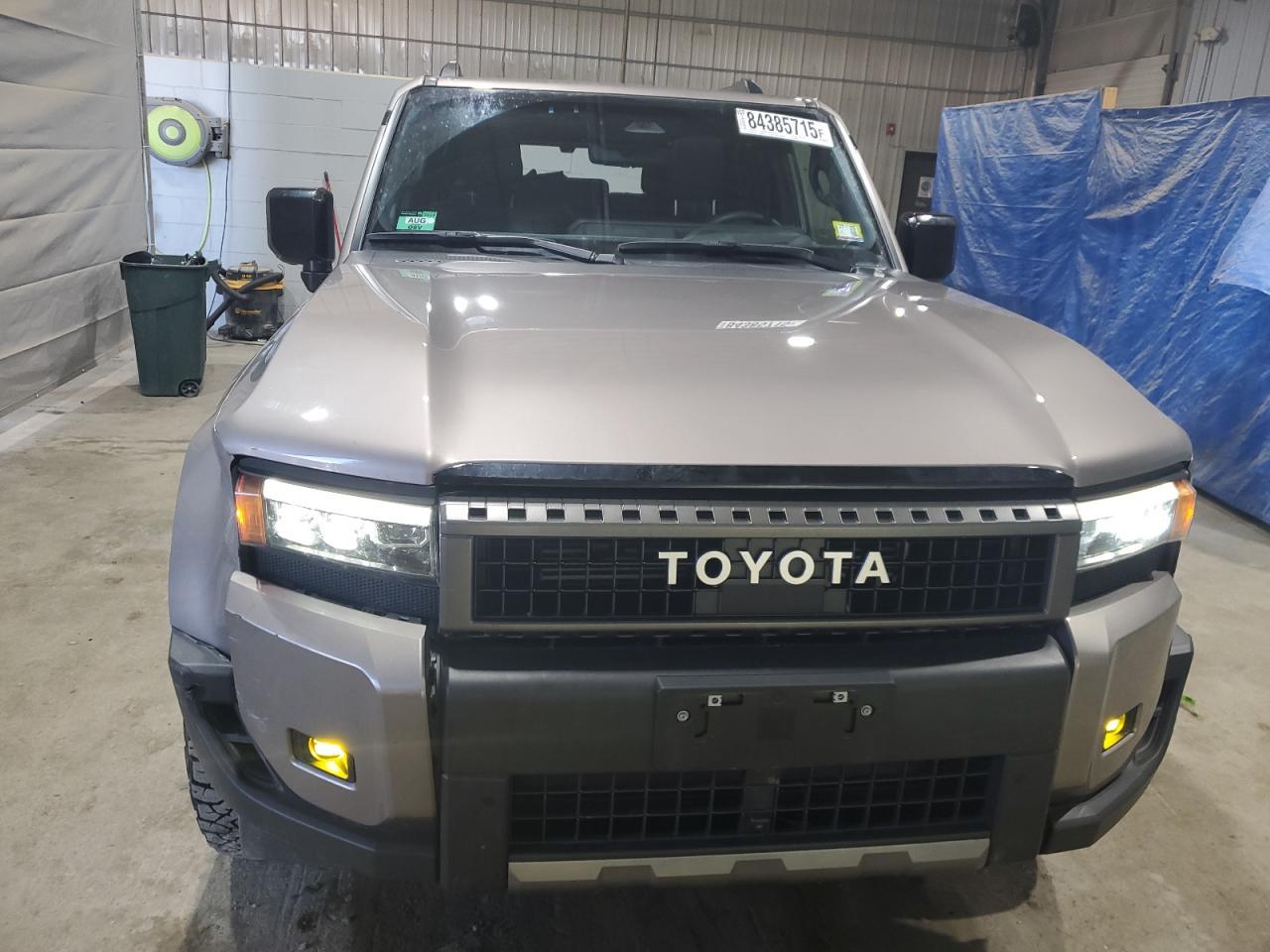 2024 Toyota Land Cruiser, Base