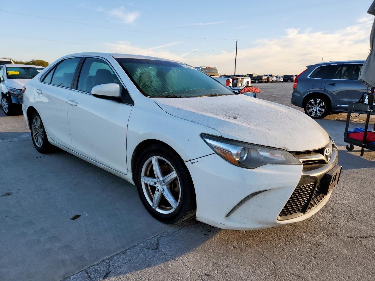 2015 Toyota Camry, LE