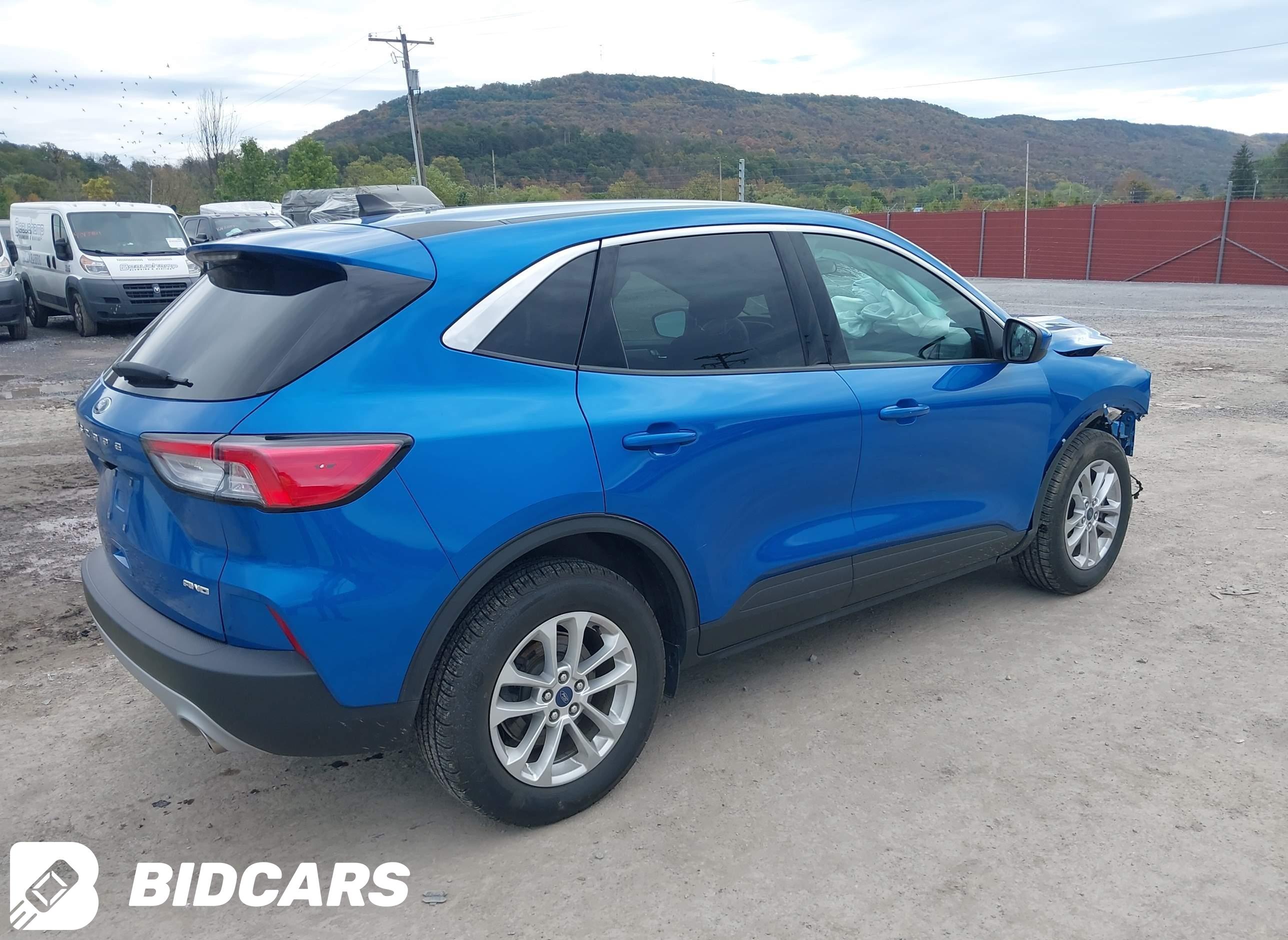 2020 Ford Escape, SE