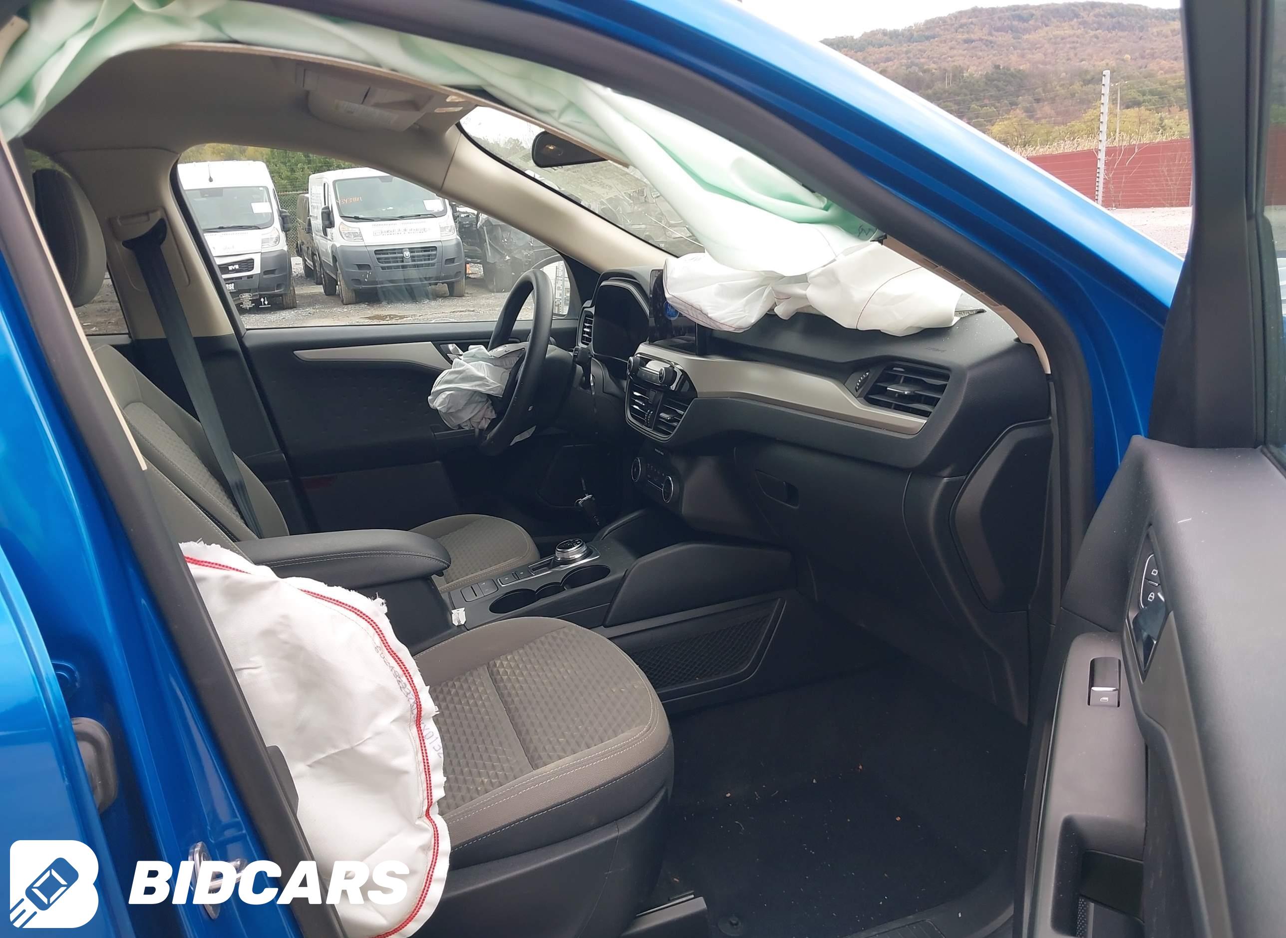 2020 Ford Escape, SE