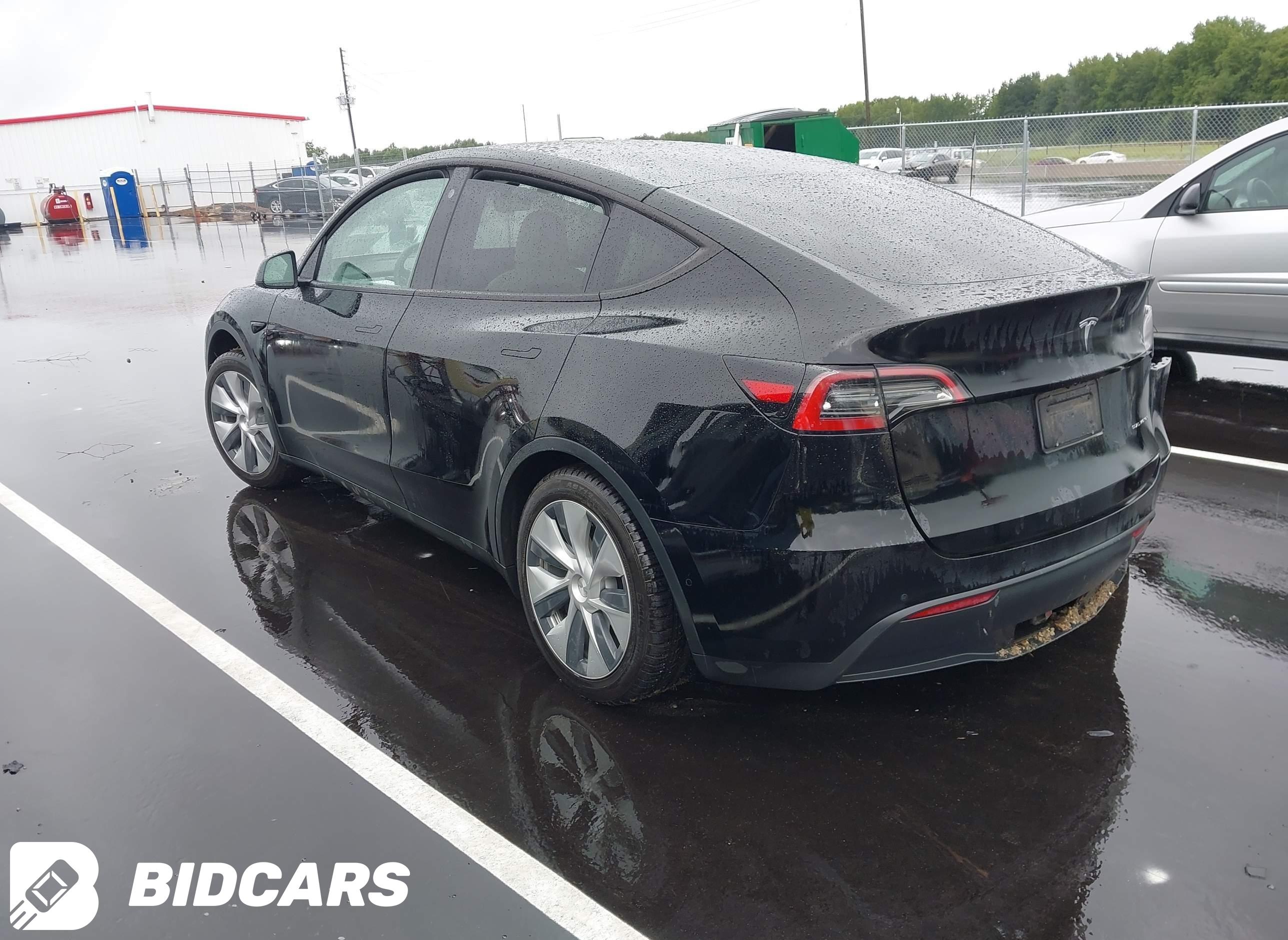 2022 Tesla Model Y, Long Rang...