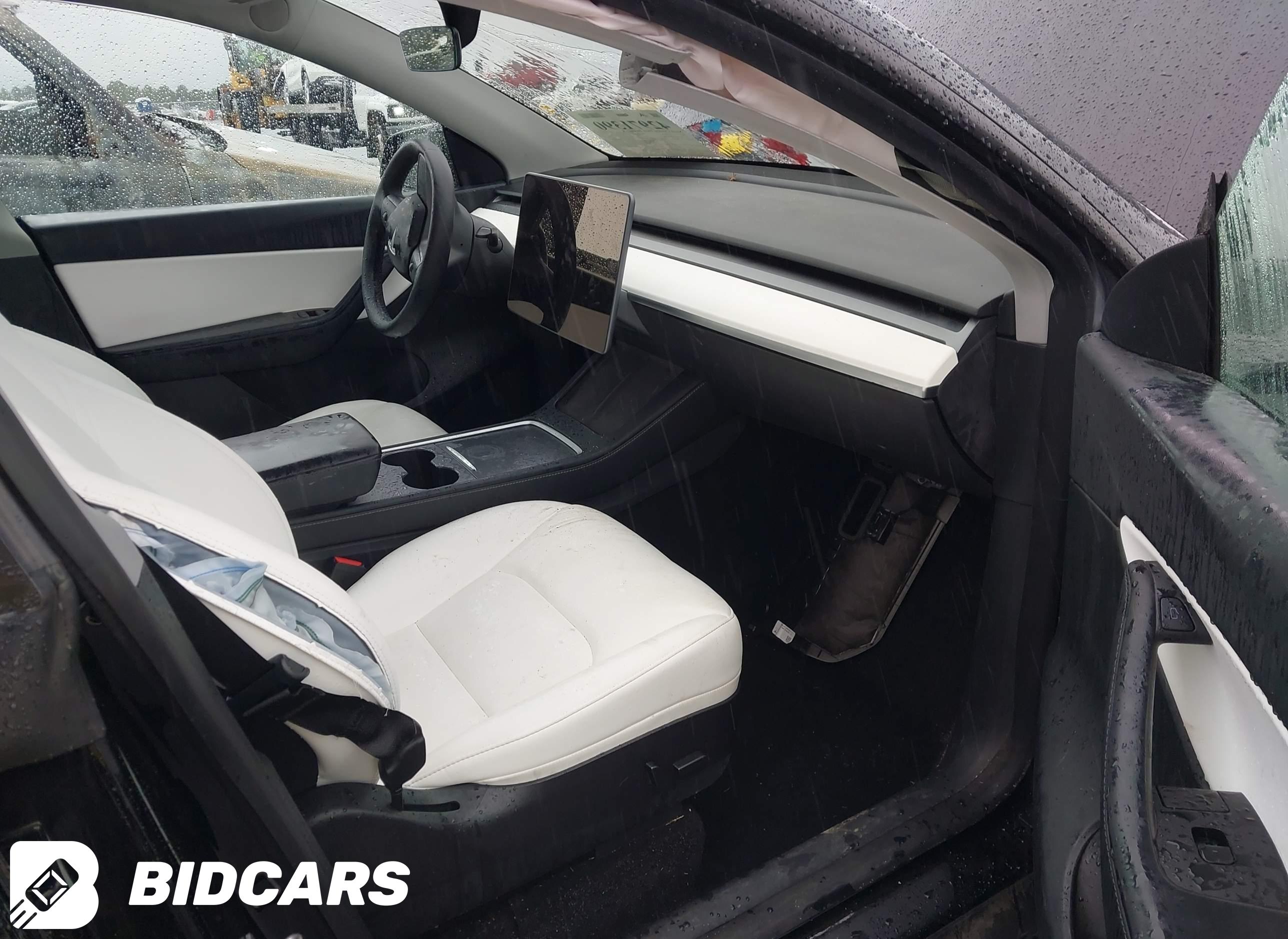 2022 Tesla Model Y, Long Rang...