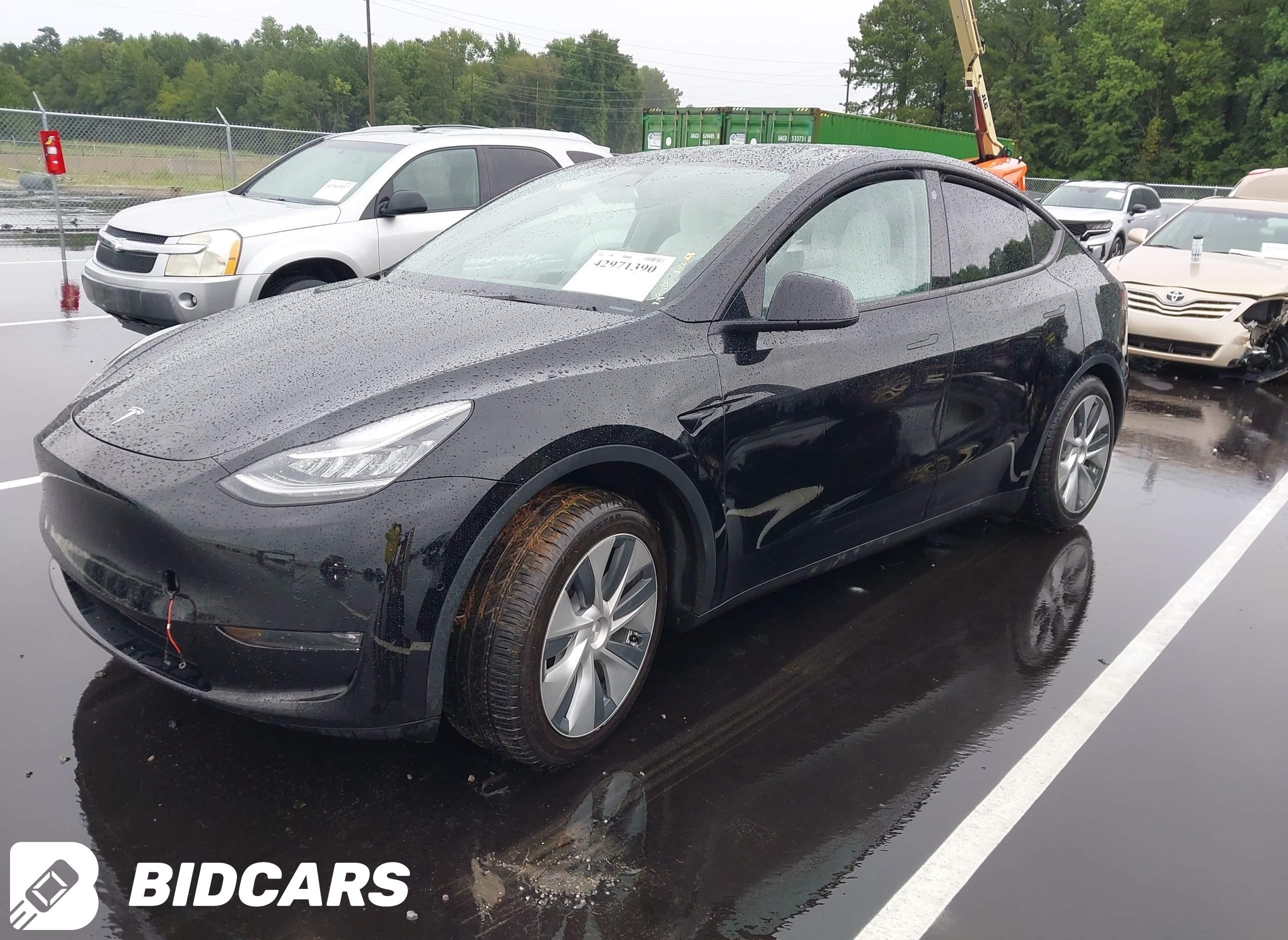 2022 Tesla Model Y, Long Rang...