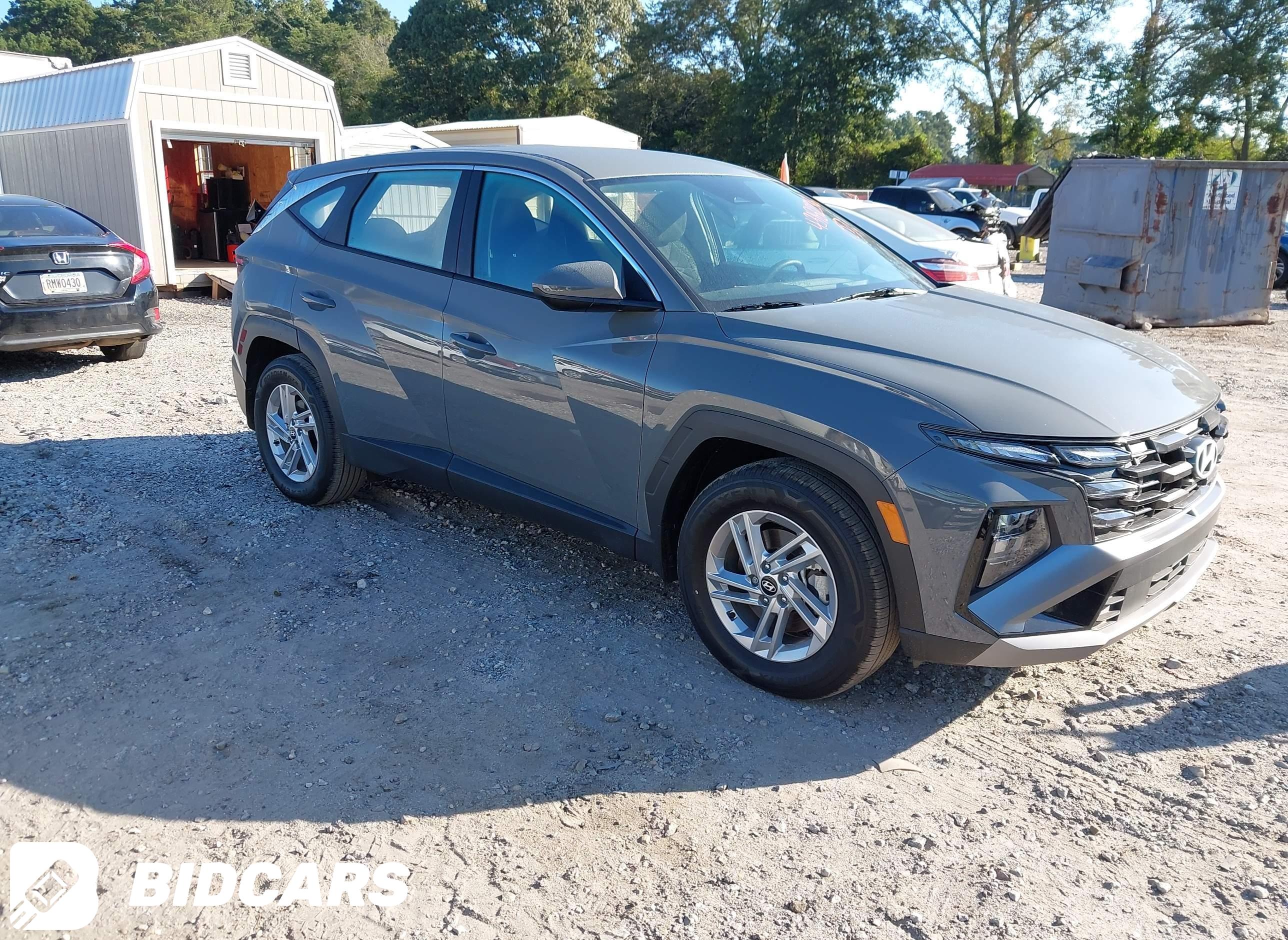 2025 Hyundai Tucson, SE