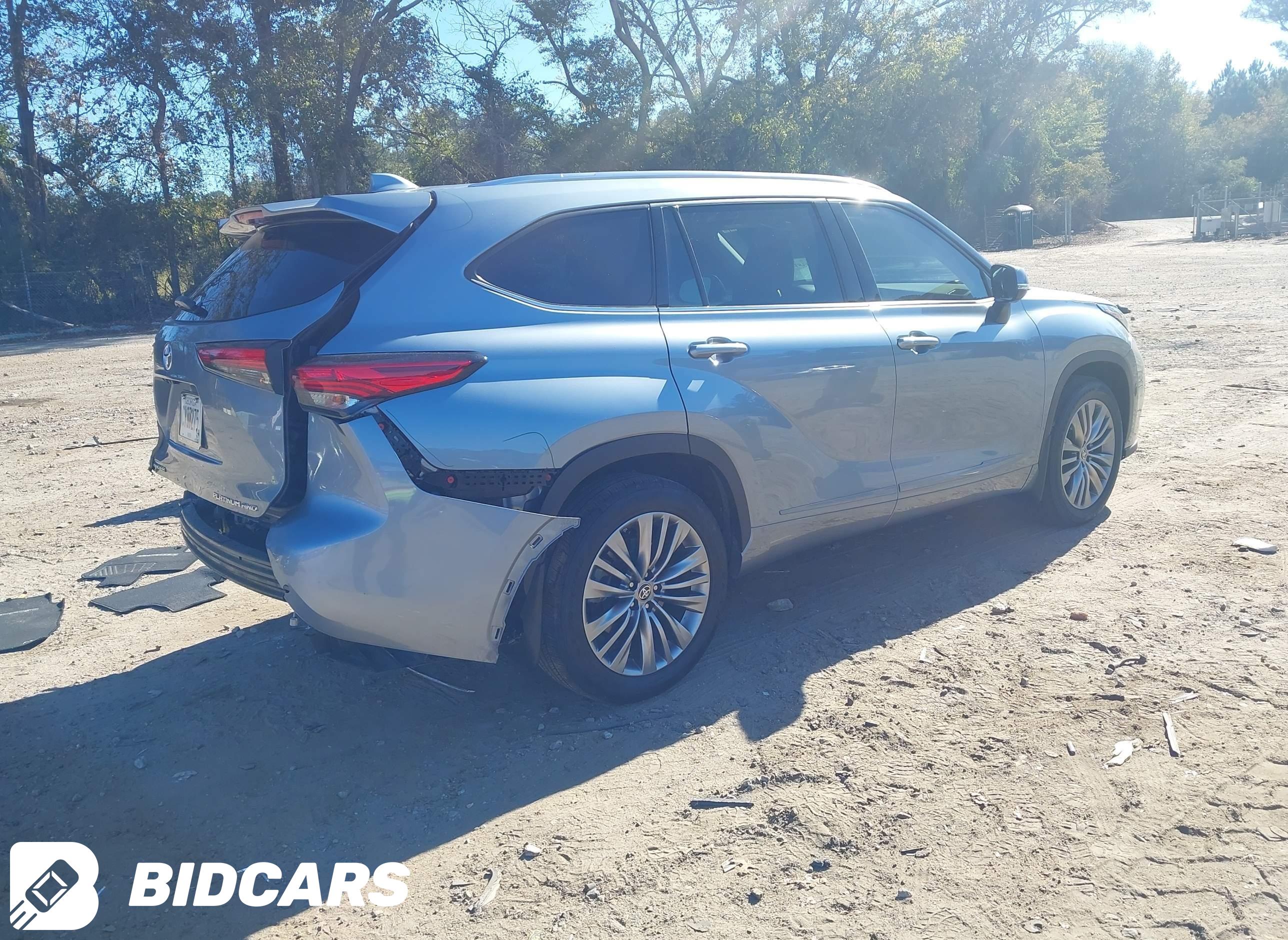 2020 Toyota Highlander, Platinum