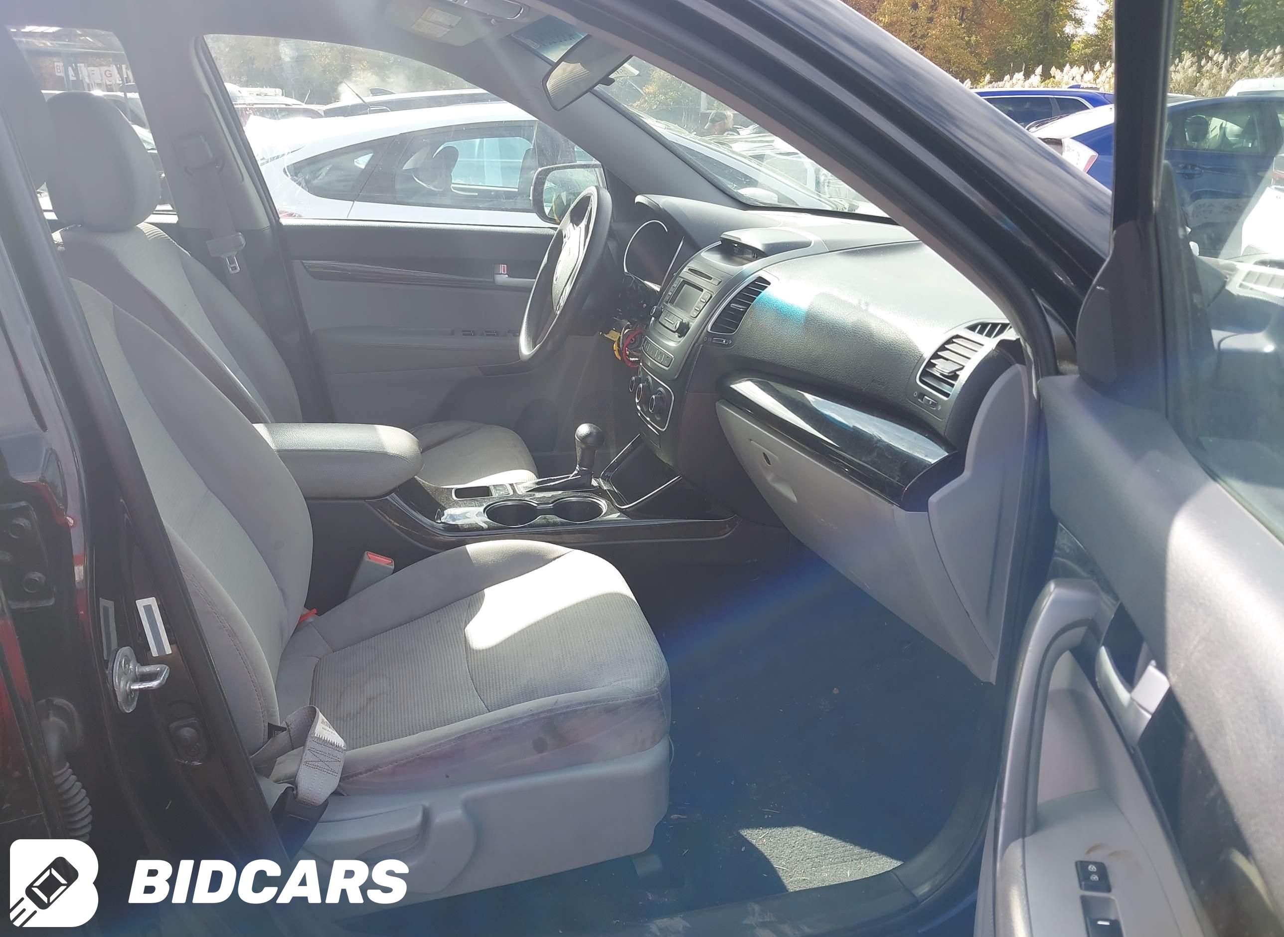 2015 KIA Sorento, LX