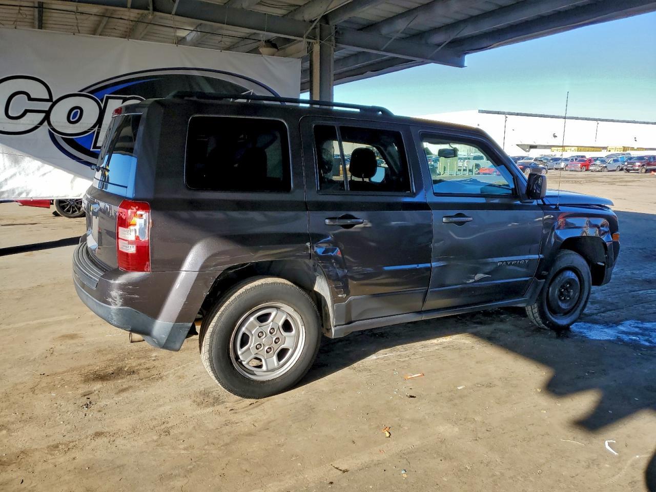 2016 Jeep Patriot, Sport