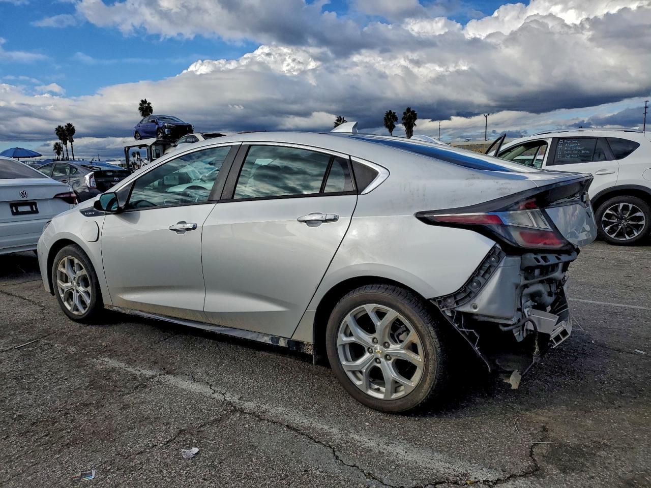 2016 Chevrolet Volt, Ltz