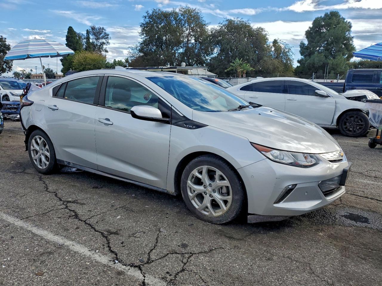 2016 Chevrolet Volt, Ltz