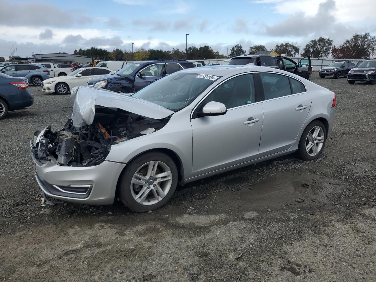2015 Volvo S60, Premier